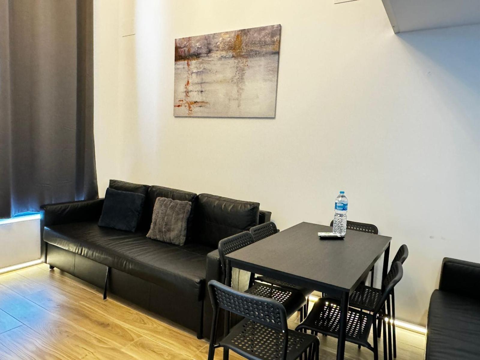 Nou Benicalap Luxury Apart Aparthotel - Valencia — Fotos 3